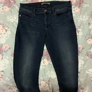 Express mid-rise barely boot jean